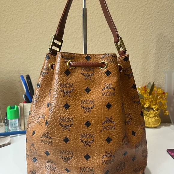MCM VINTAGE COGNAC VISETOS DRAWSTRING HANDBAG - Picture 3 of 16